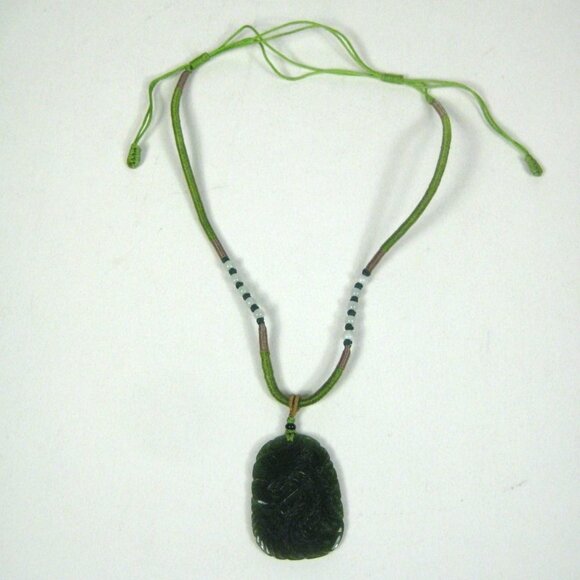 Carved Jade Stone Pendant Dragon Phoenix Adjustable Cord Necklace 15 inch Leaf - Picture 11 of 11